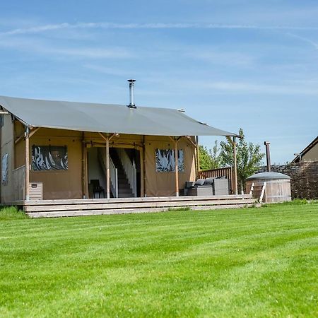 Hencote Vineyard Glamping Village Shrewsbury Exterior foto